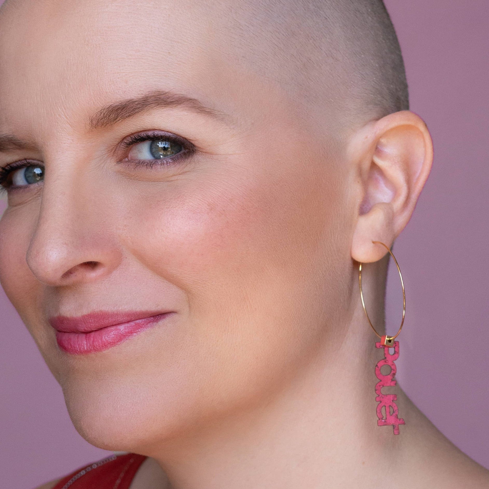 L'élégance engagée - Les créoles "Pouet Pouet" pour soutenir la lutte contre le cancer du sein