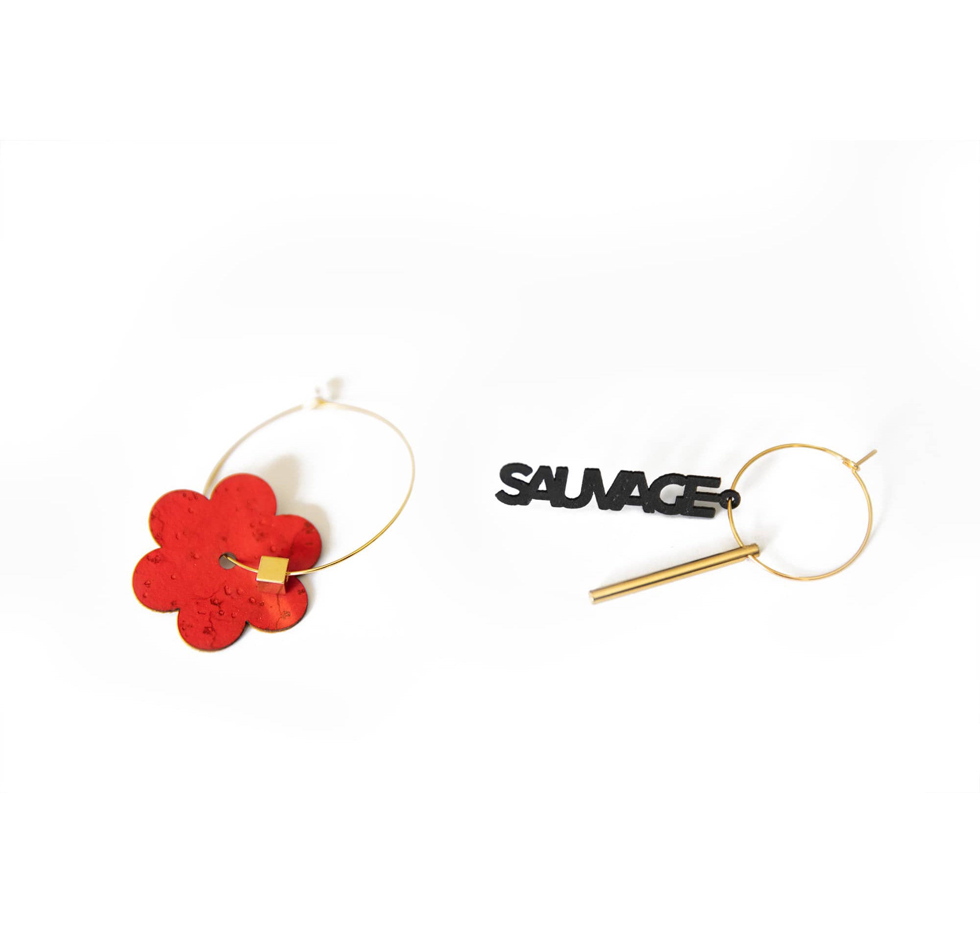 Détails floraux - Les créoles "Fleur Sauvage" pour un look frais et libre