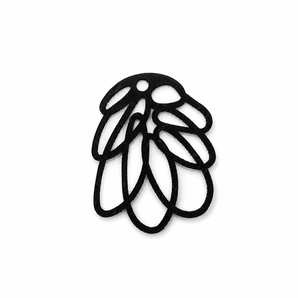 Grande breloque en liège noir graphique pour boucles d'oreilles depareillées style rock
