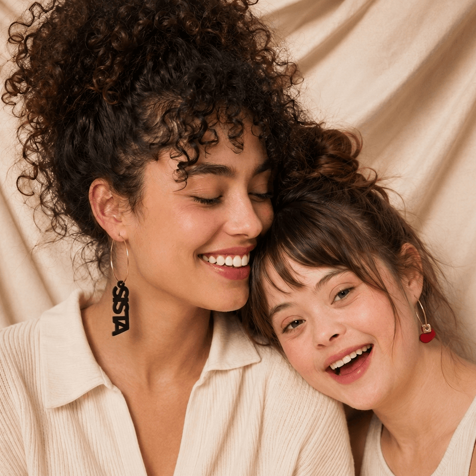 Boucles d'oreilles dépareillées fabriquées en France SISTA avec petit cœur vermillon, cadeau original pour sœurs
