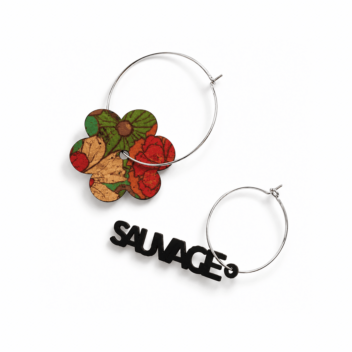 Fleur Sauvage Sienna – Boucles d'oreilles dépareillées