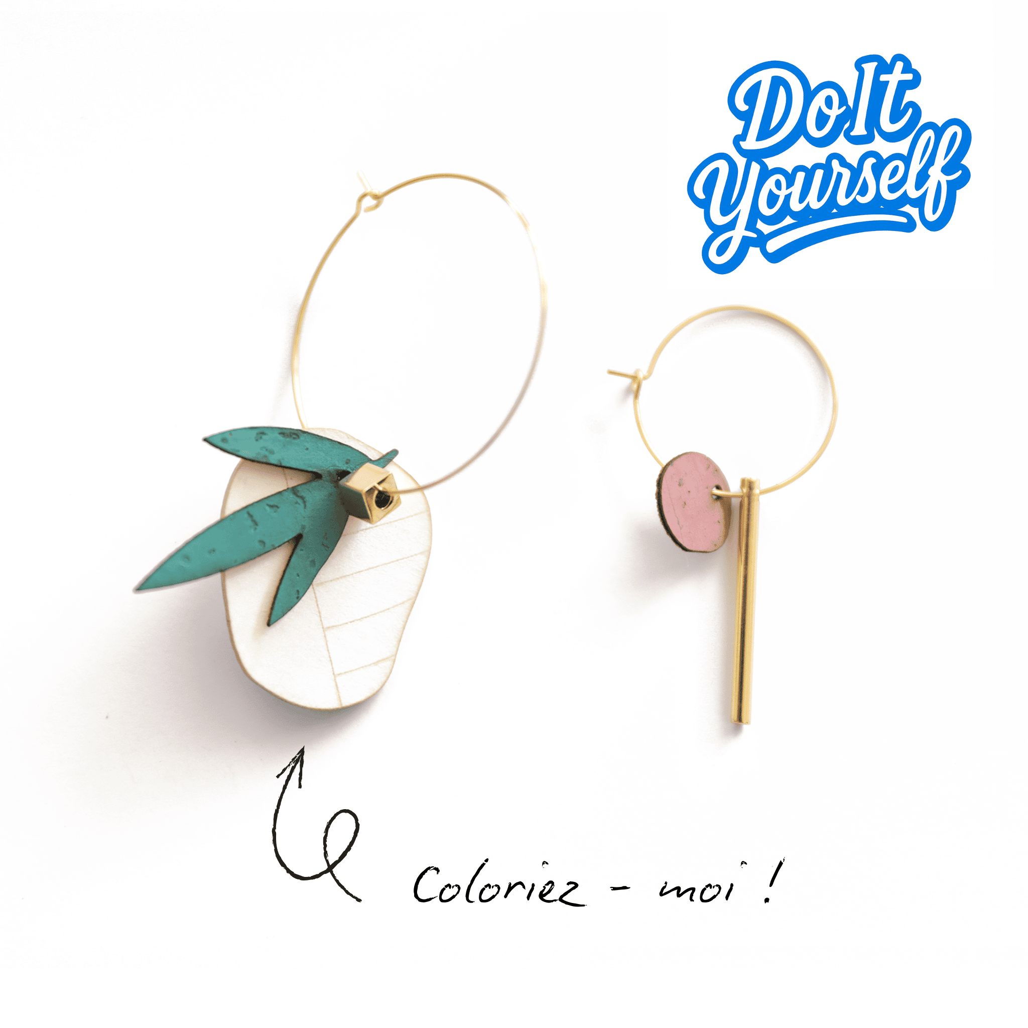 Créoles DIY Palma Matcha Paris – bijou à personnaliser en liège vert et bois clair, fabrication artisanale française