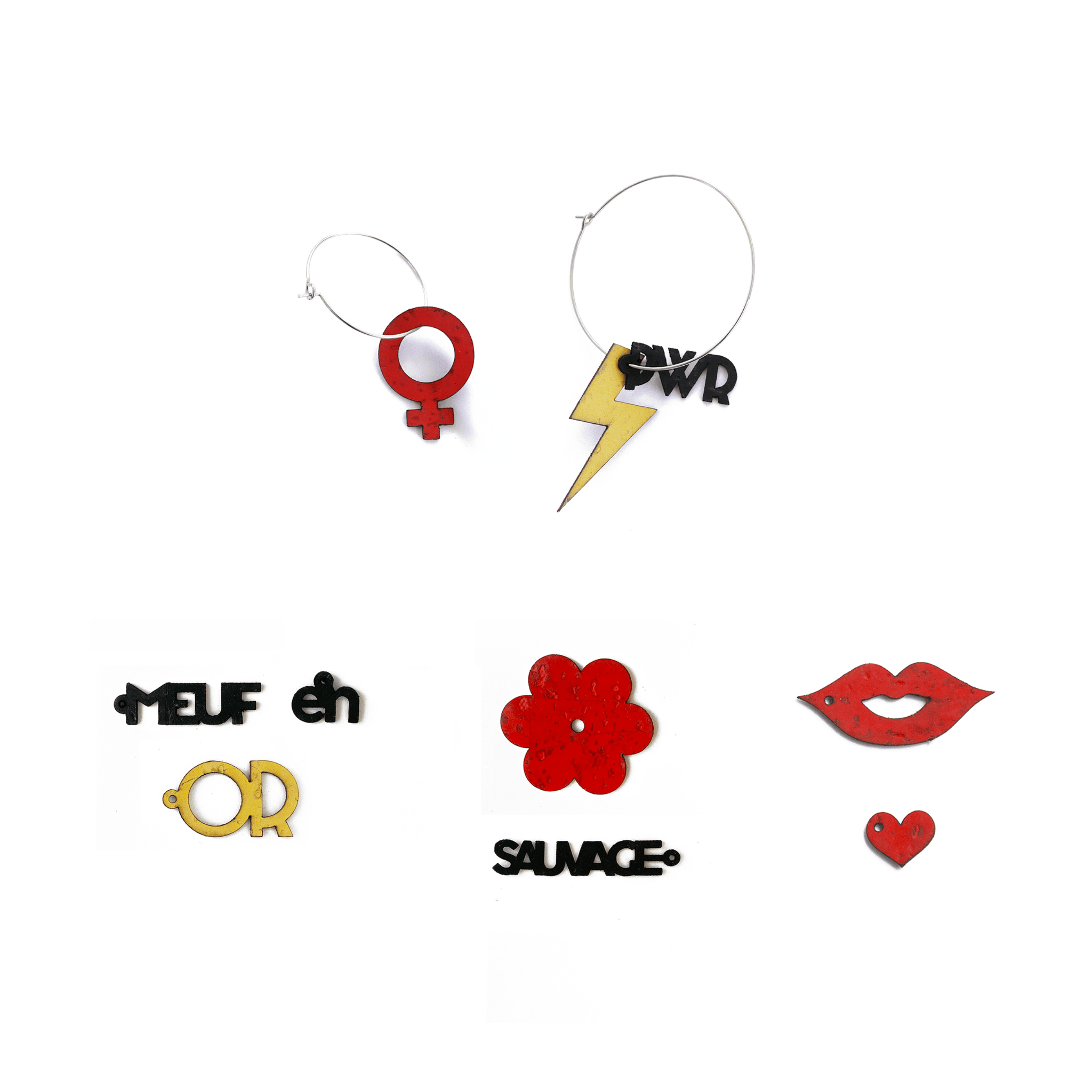 Coffret Wonder Woman argenté boucles d'oreilles dépareillées féministes – breloques liège et acier inox – Matcha Bijoux