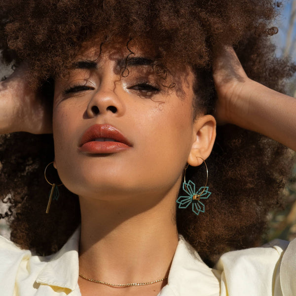 Créoles "Vénus et Mars" Turquoise - Boucles d'Oreilles Dépareillées et Élégantes originales