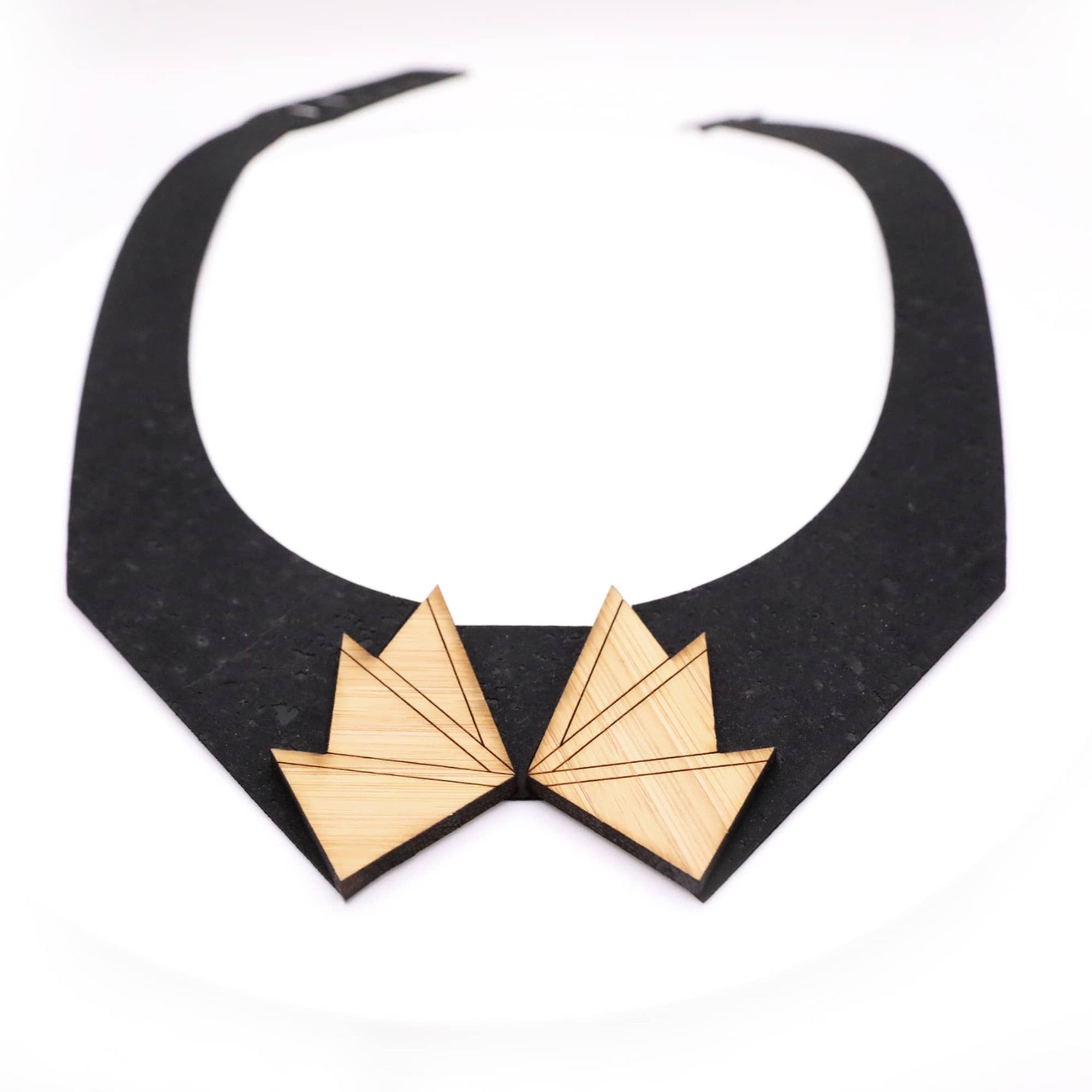 COLLIER4_WHITE_BACKGROUND_LT.jpg