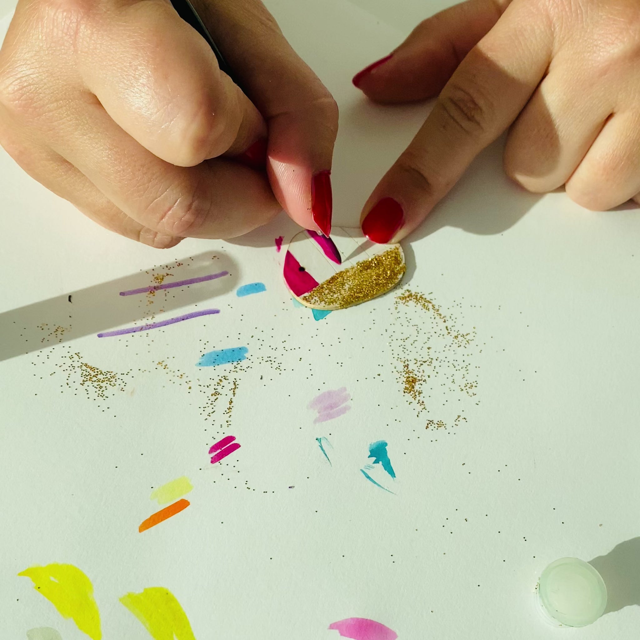 Kit Do It Yourself Palma – boucles d’oreilles éthiques et créatives en liège et bois gravé